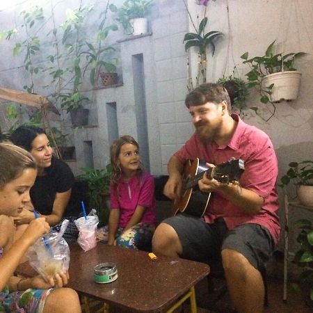 הו צ'י מין סיטי Drop By Saigon Guesthouse מראה חיצוני תמונה