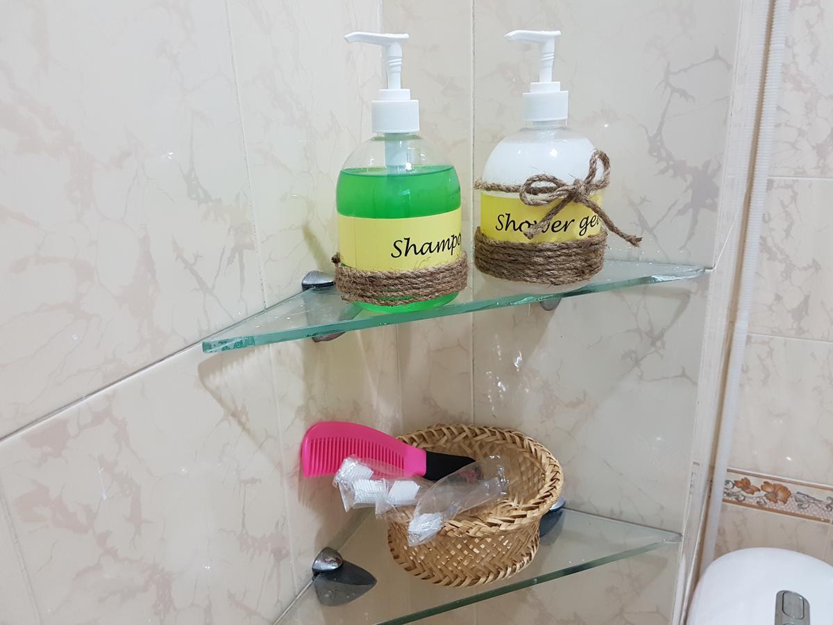 הו צ'י מין סיטי Drop By Saigon Guesthouse מראה חיצוני תמונה