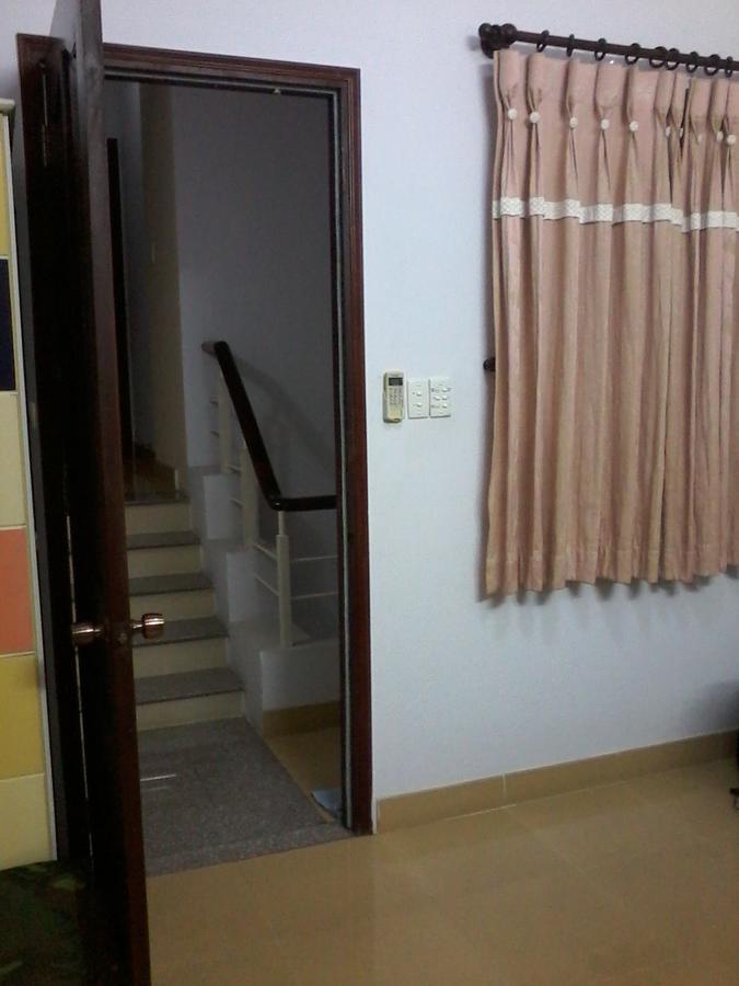 הו צ'י מין סיטי Drop By Saigon Guesthouse מראה חיצוני תמונה