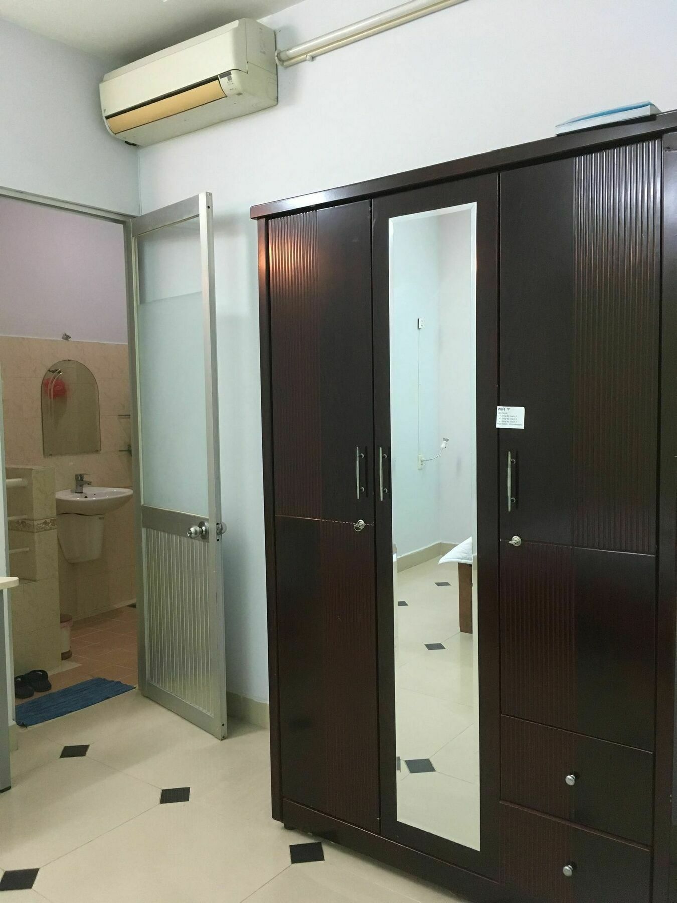 הו צ'י מין סיטי Drop By Saigon Guesthouse מראה חיצוני תמונה